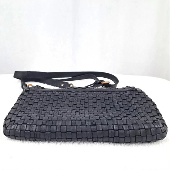 Vintage Valentina Black Woven Leather Dual Strap Handbag with Chain Details - Picture 7 of 12